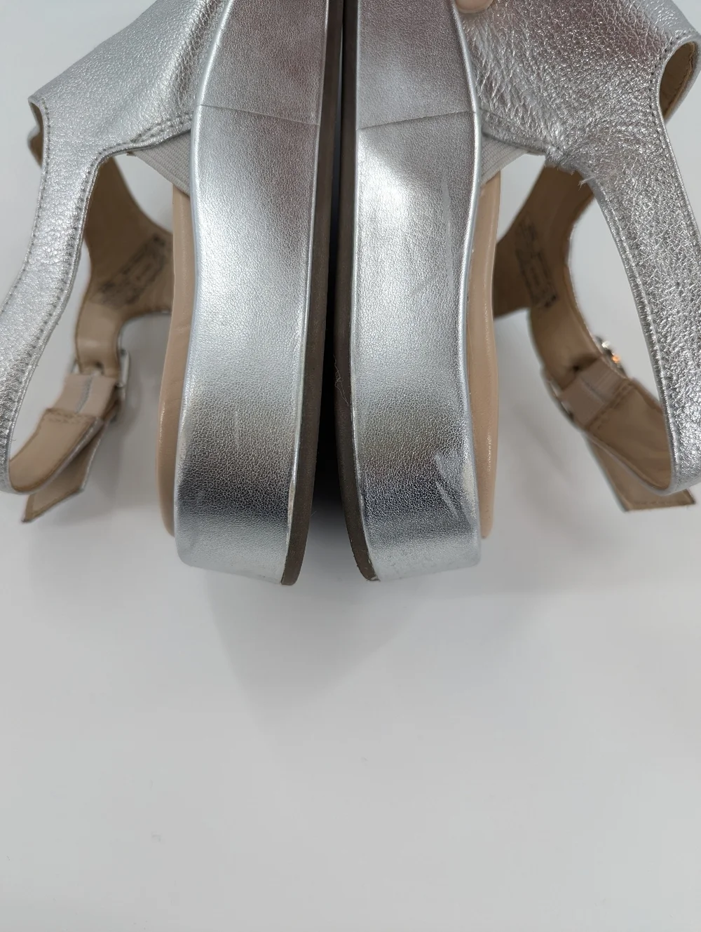 Vionic Madera Silver Metallic Slingback Flat Sandals Leather Flatform 10M Comfy